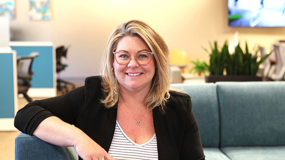 red deer office furniture specialist